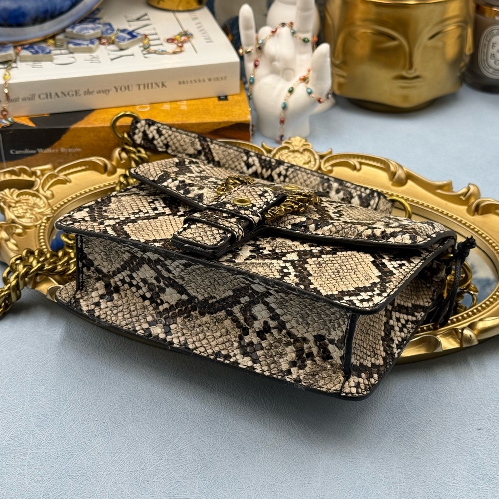 🆕 VERSACE JEANS COUTURE 🧿 NWT Medium Snakeskin-Effect Crossbody Shoulder Bag - Picture 9 of 16